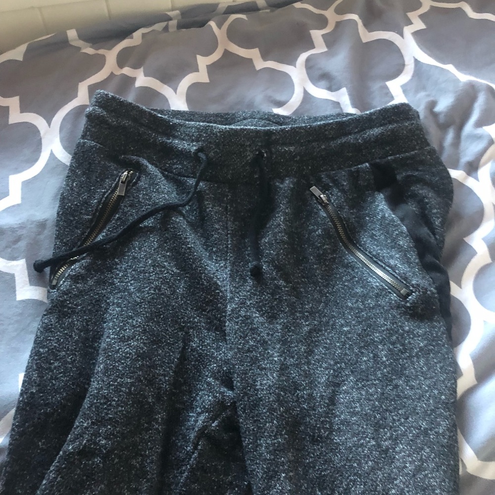 sweatpants - Picture 3 of 3